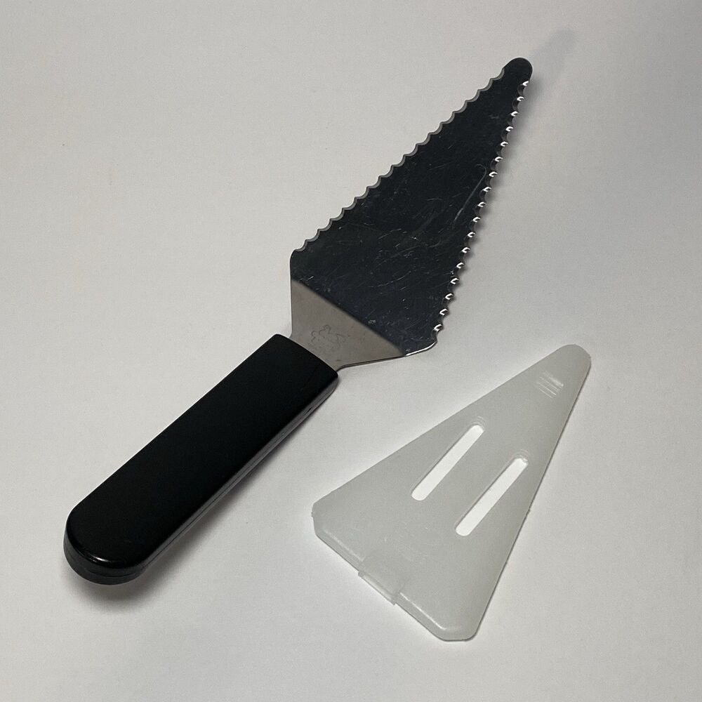 Pampered Chef Slice-N-Serve #1166 Serrated Pie Server w/ Storage Sleeve
